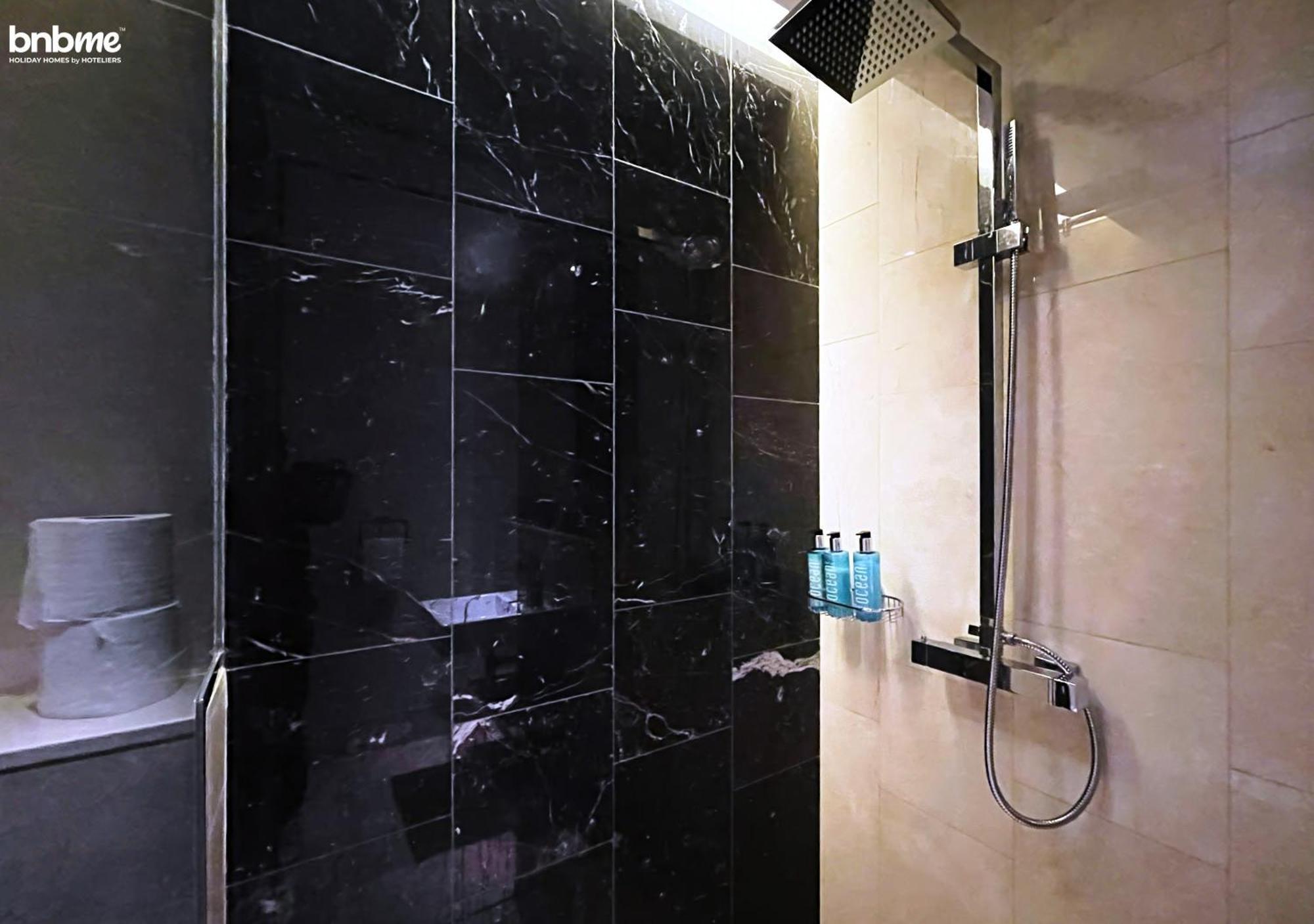 Bnbme - Th8 Palm Hotel Dubai Luaran gambar