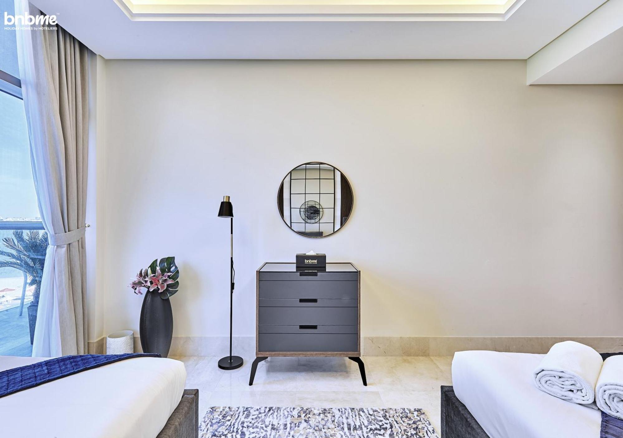 Bnbme - Th8 Palm Hotel Dubai Luaran gambar
